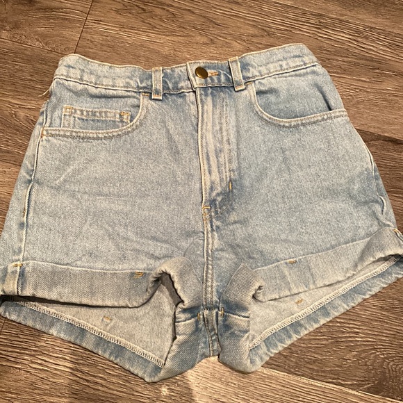 Stone wash American apparel jean shorts - Picture 4 of 9